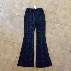 Sans Souci Flower Comfy Pants Black / Women’s S